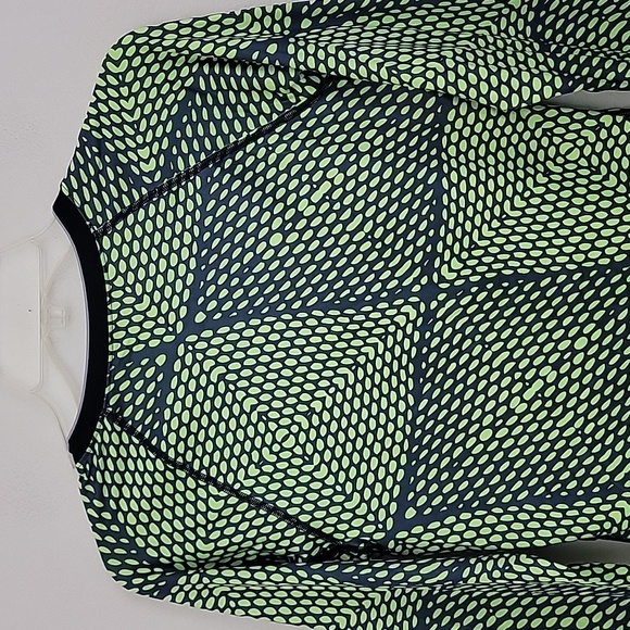 Nike Pro Green & Black Geometric Print Long Sleeve Fitted Top M - Picture 10 of 15